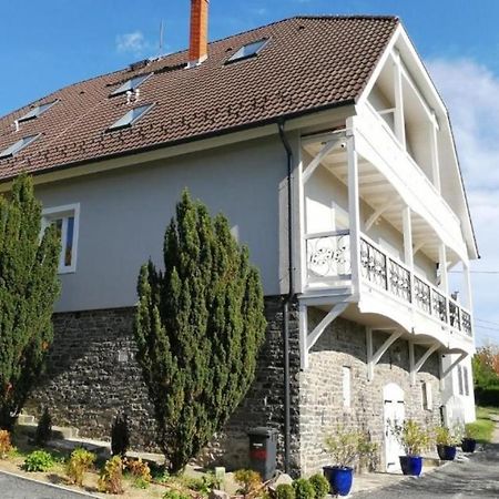 Villa Izabella Badacsonytördemic 外观 照片